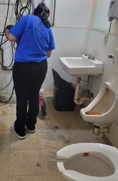 M&M Janitorial LLC