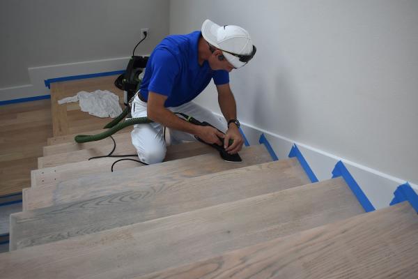 Young Painting & Decor LLC