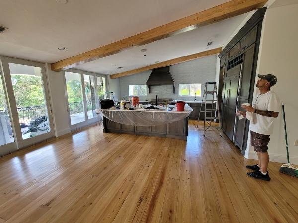 Young Painting & Decor LLC