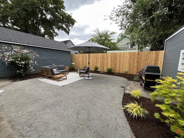 Dennis' 7 Dees Landscaping