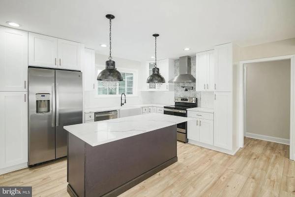 Nailed It 2 Cabinets
