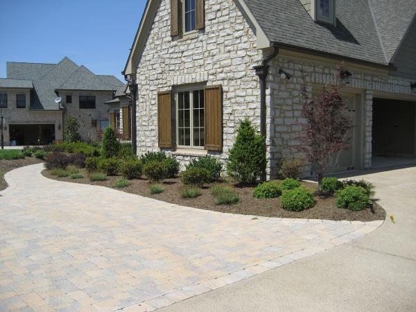 Four Seasons Grounds Management Inc