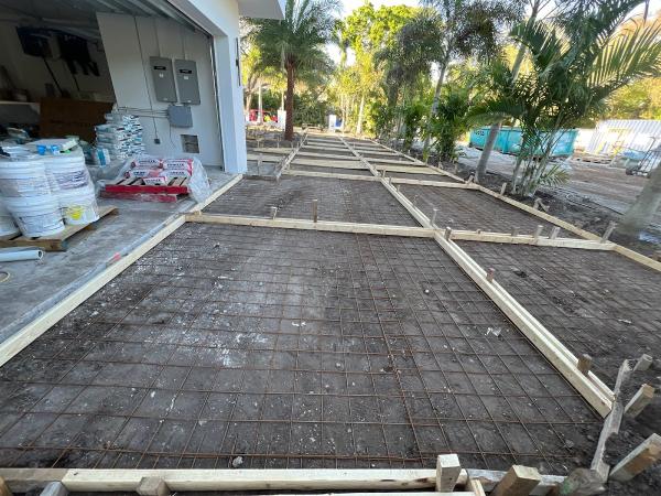 Baza Concrete LLC