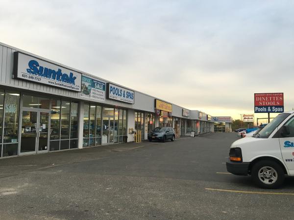 Suntek Pools & Spas