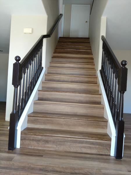 J&J Custom Painting Company LLC