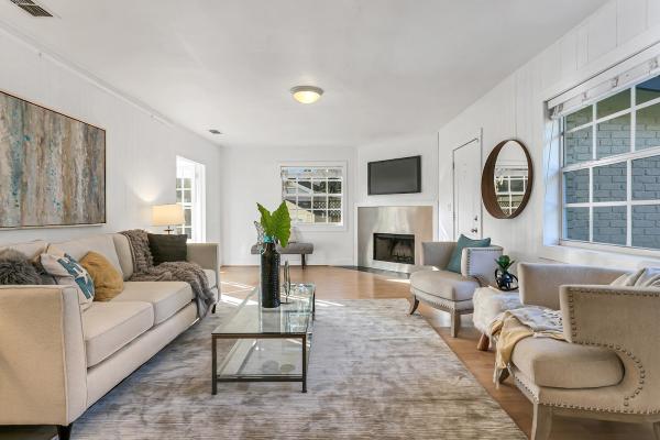 Dwell Home Staging