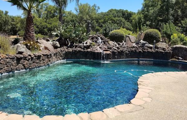 Johnson's Pro Pool Care