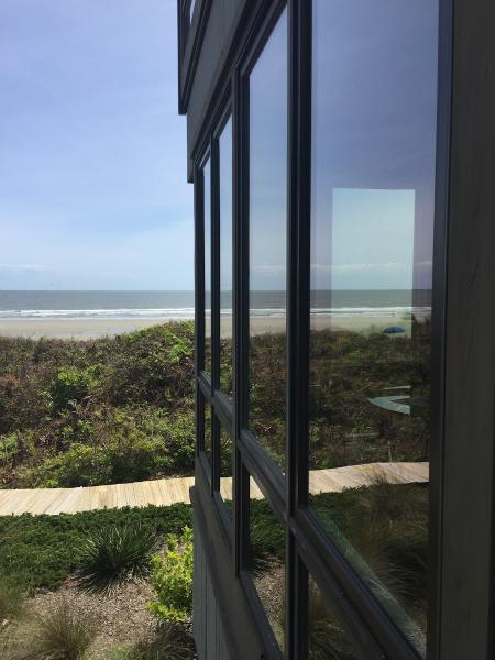 Accurate Window Cleaning