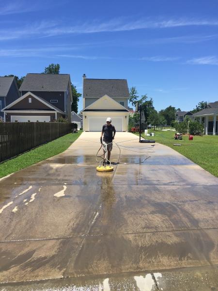 Accurate Window Cleaning