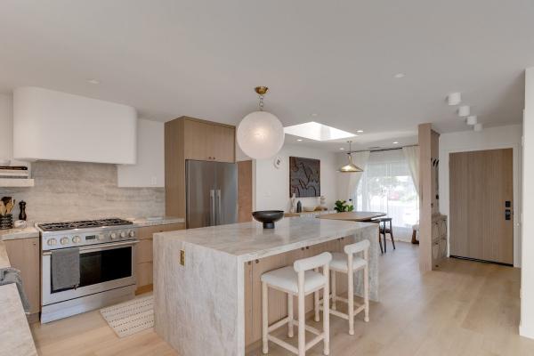 GR Innovative Builders Inc.