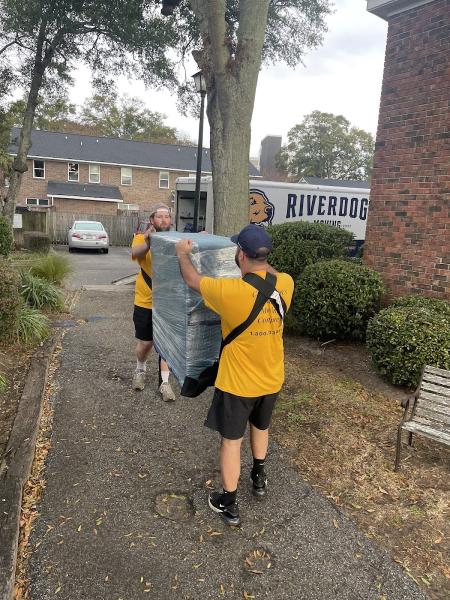 Riverdog Moving