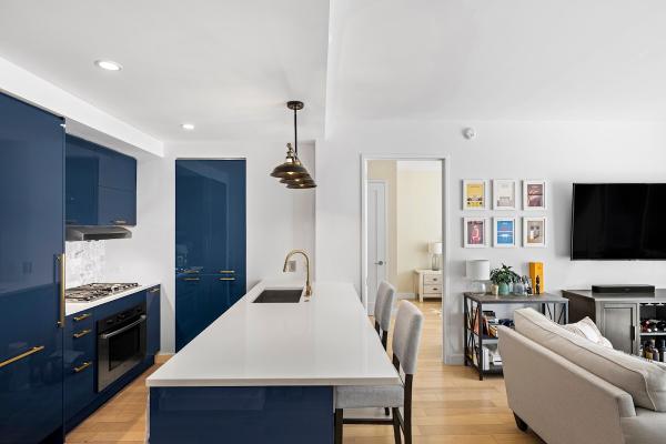 Isy's Interiors