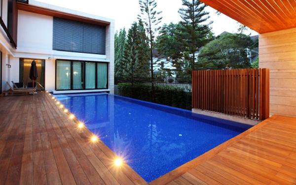 Frontier Pools