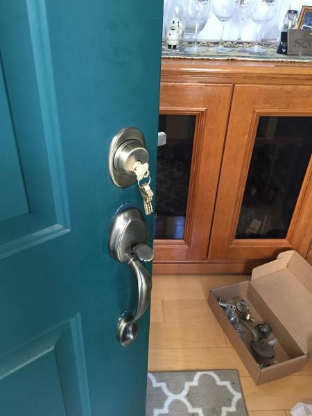 Golden Locksmith
