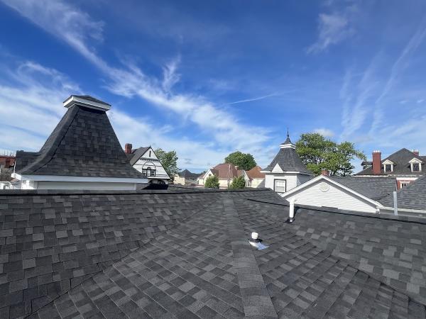 Nest Roofing & Gutters LLC