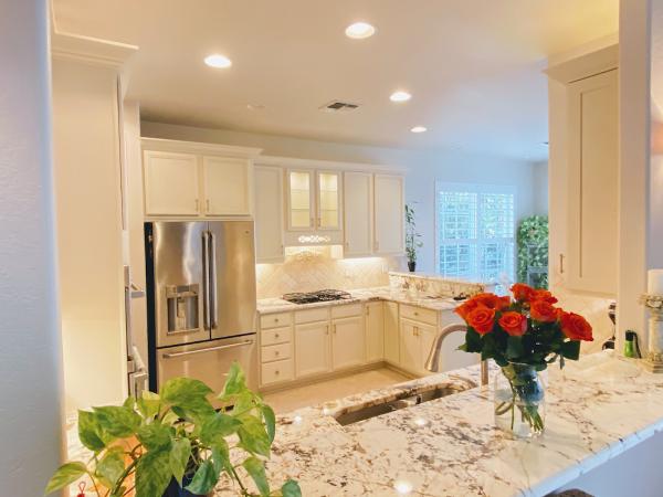 Deneira Cabinet Refinishing & Refacing Experts