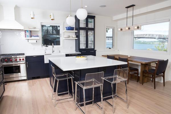 Apuzzo Kitchens