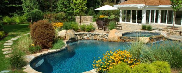 Island Pool & Spa
