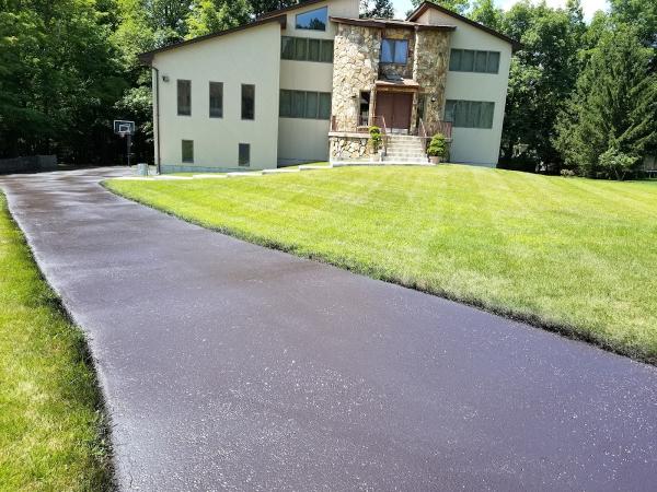 Driveway Sealcoating & Paving USA