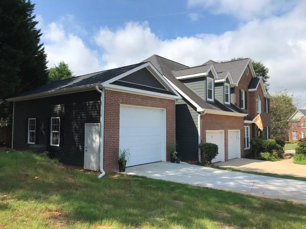 Discount Garage & Exteriors