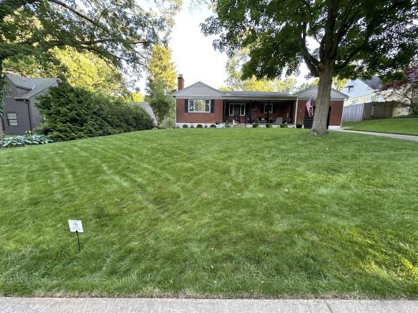 Green Seasons Professional Lawn Service
