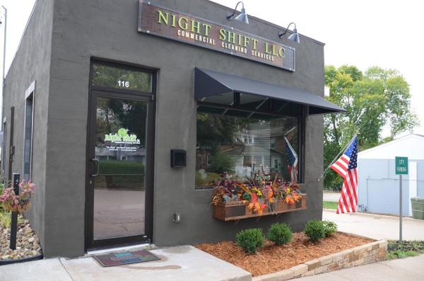 Night Shift Eastern Iowa Commercial Cleaning Services
