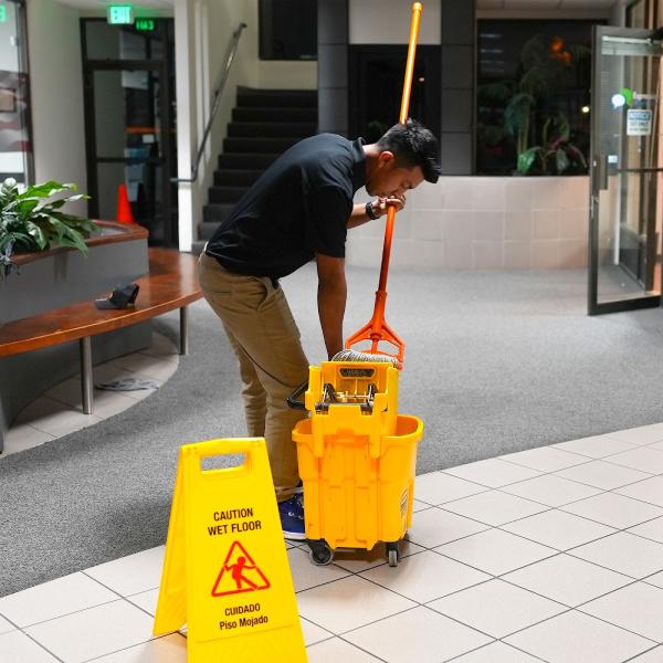Power Maintenance Commercial Cleaning
