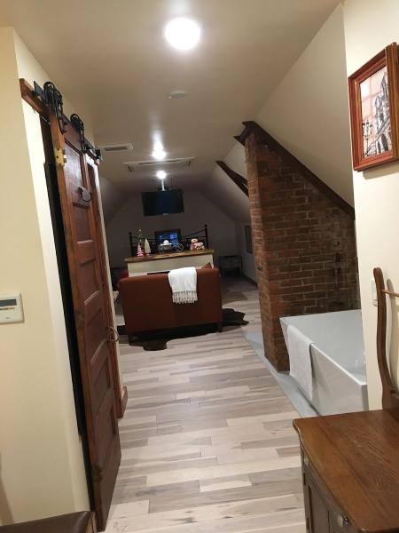 Barkalow Construction Remodeling Innovations Inc.