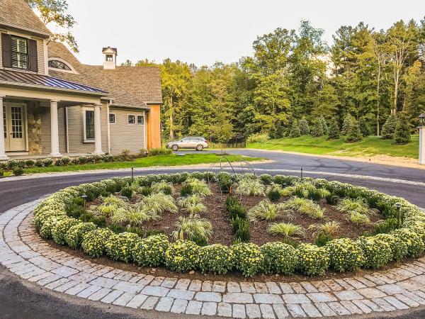 Apollo Landscape & Design