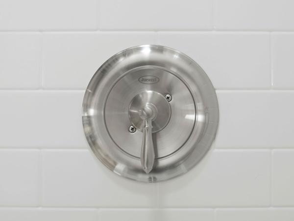 Jacuzzi Bath Remodel