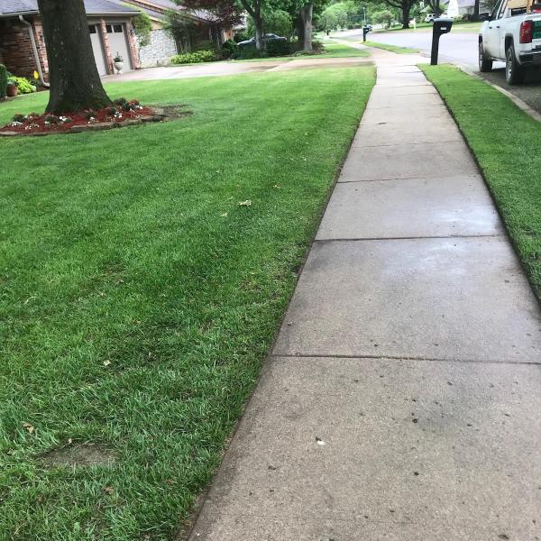 Baughn's Lawns and Landscaping LLC