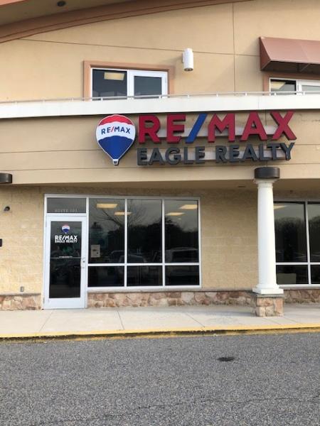 Re/Max Eagle Realty
