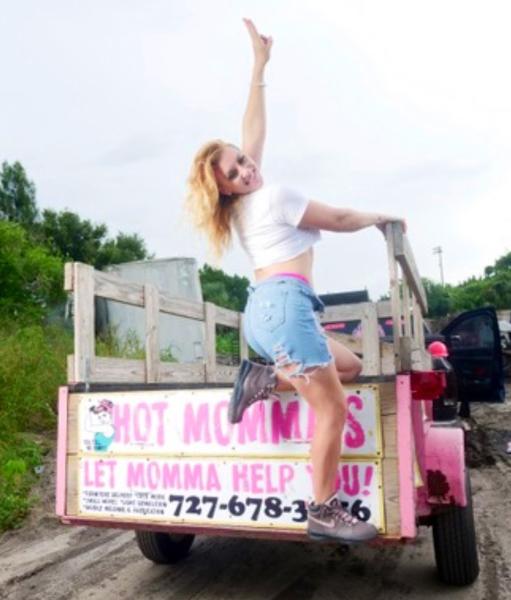 Hot Mommas Hauling and Junk Removal