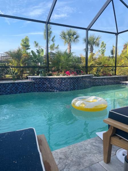 Tropical Pools and Pavers