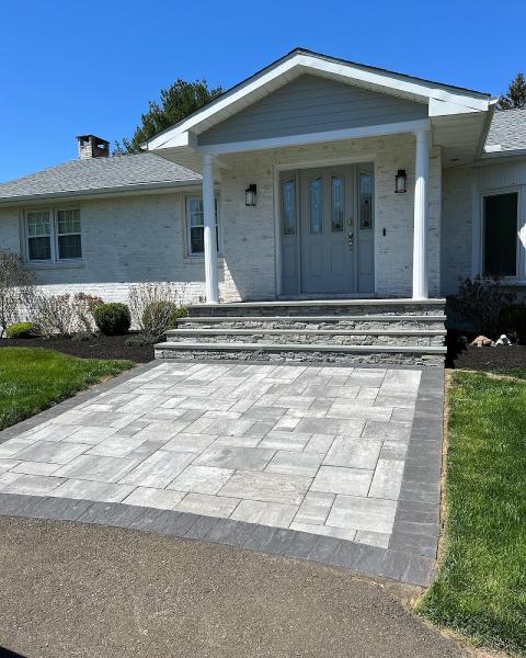 Lynch Landscaping LLC