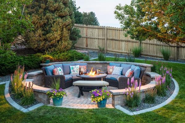 Design Exteriors