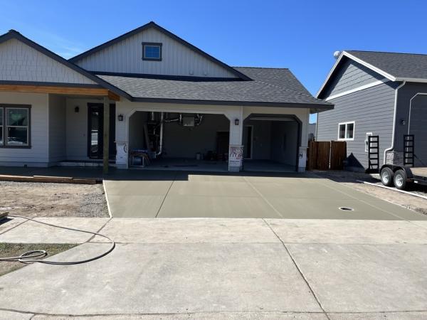 S & S Concrete LLC