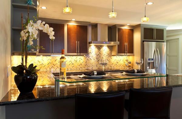 Marzucco's Construction & Coatings