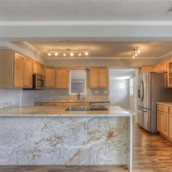 Stone Kraft Tiles and Cabinetry Inc.