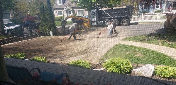 Elite Paving LLC