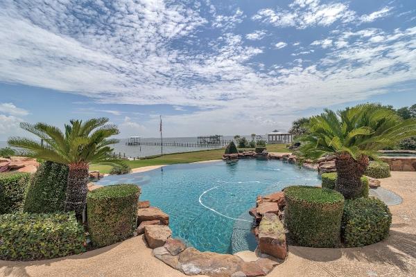 Hidden Paradise Realty Team