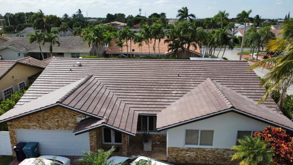 Click Construction & Roofing