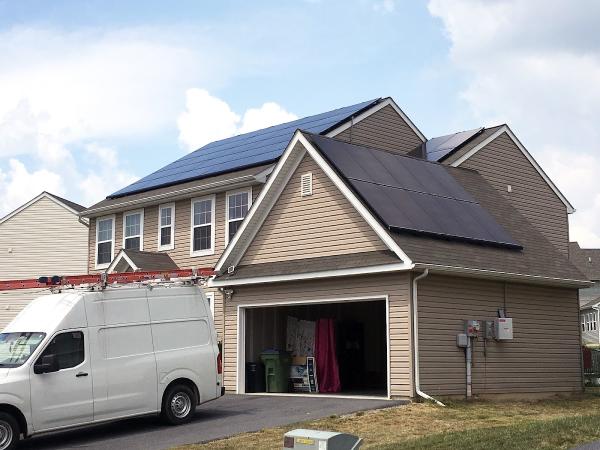 Renu Solar & Roofing