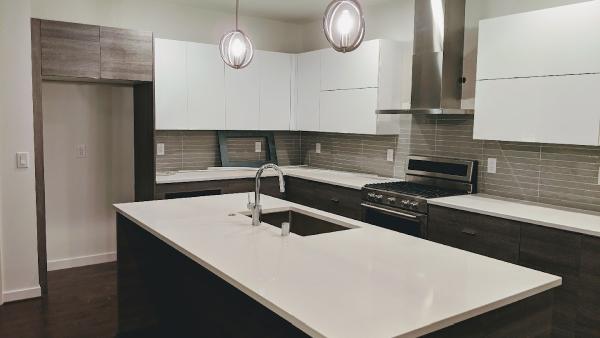 Grand Residence LLC