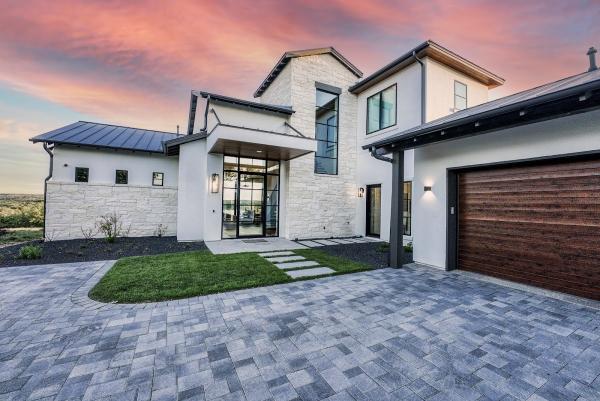 Zbranek & Holt Custom Homes