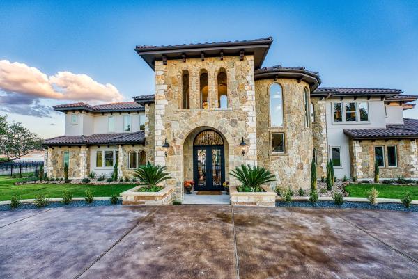 Zbranek & Holt Custom Homes