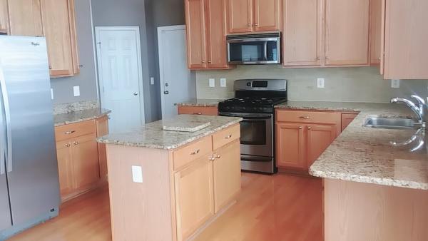 Hand and Hand Handyman Llc