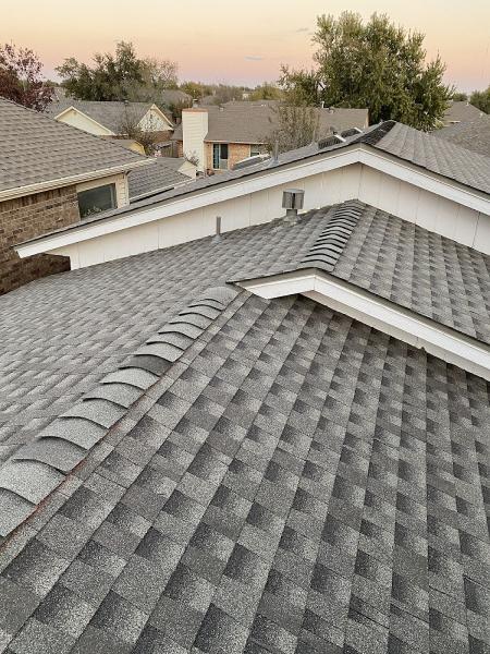 Mallard Construction & Roofing Company in Moore