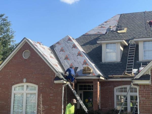 Mallard Construction & Roofing Company in Moore