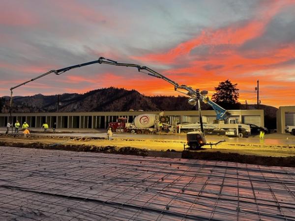 Riverway Contractor & Concrete Pumping